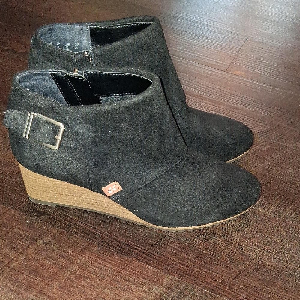Dr. Scholl's Black Ankle Booties with Tan Wedge New Without Tags